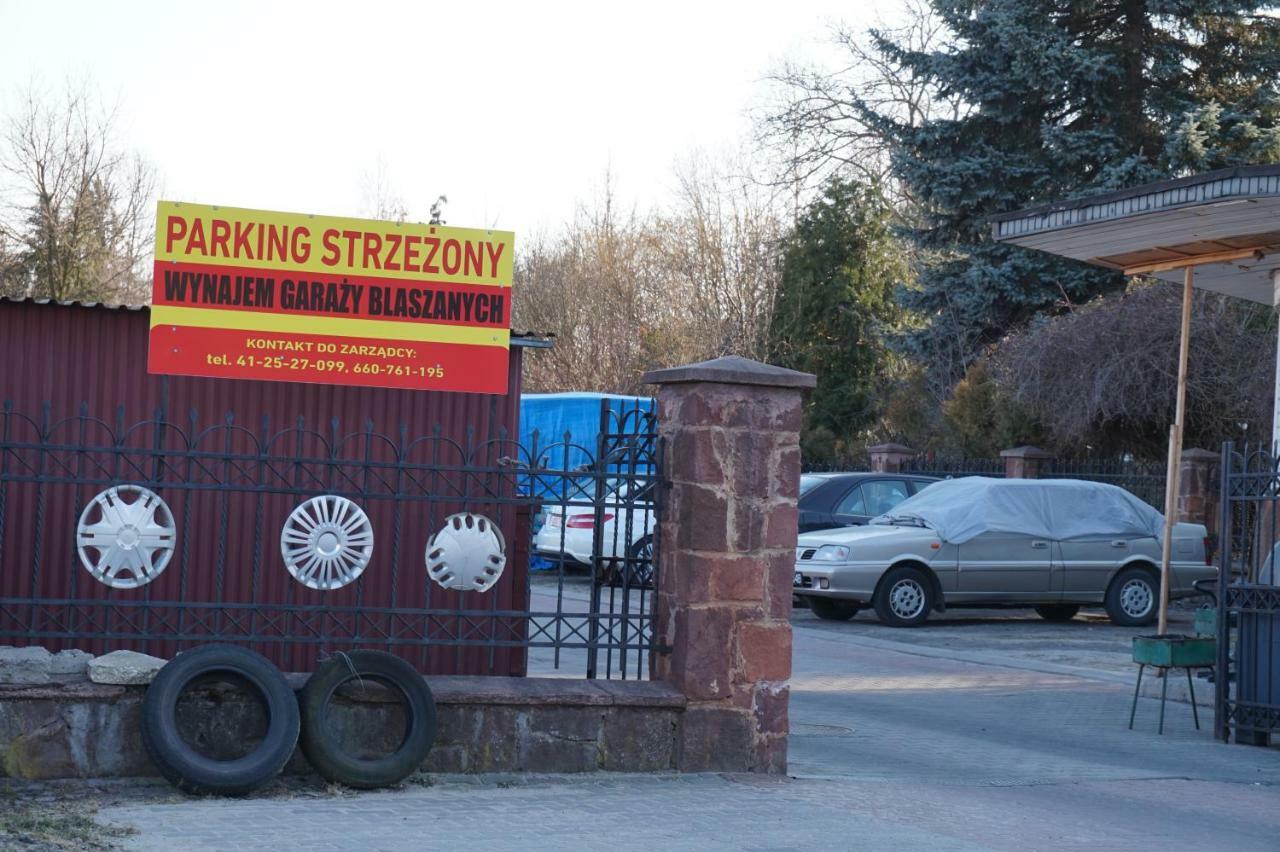 Przytulne I Atrakcyjne Mieszkanie Z Pelnym Wyposazeniem, Dwa Pokoje Skarzysko-Kamienna Exterior photo